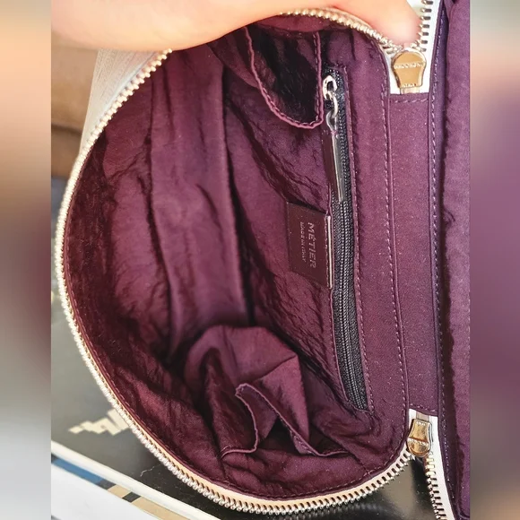 Metier Many Days Toiletry Bag - Picture 9 of 12